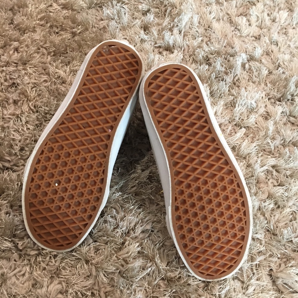 Vans - Picture 5 of 5